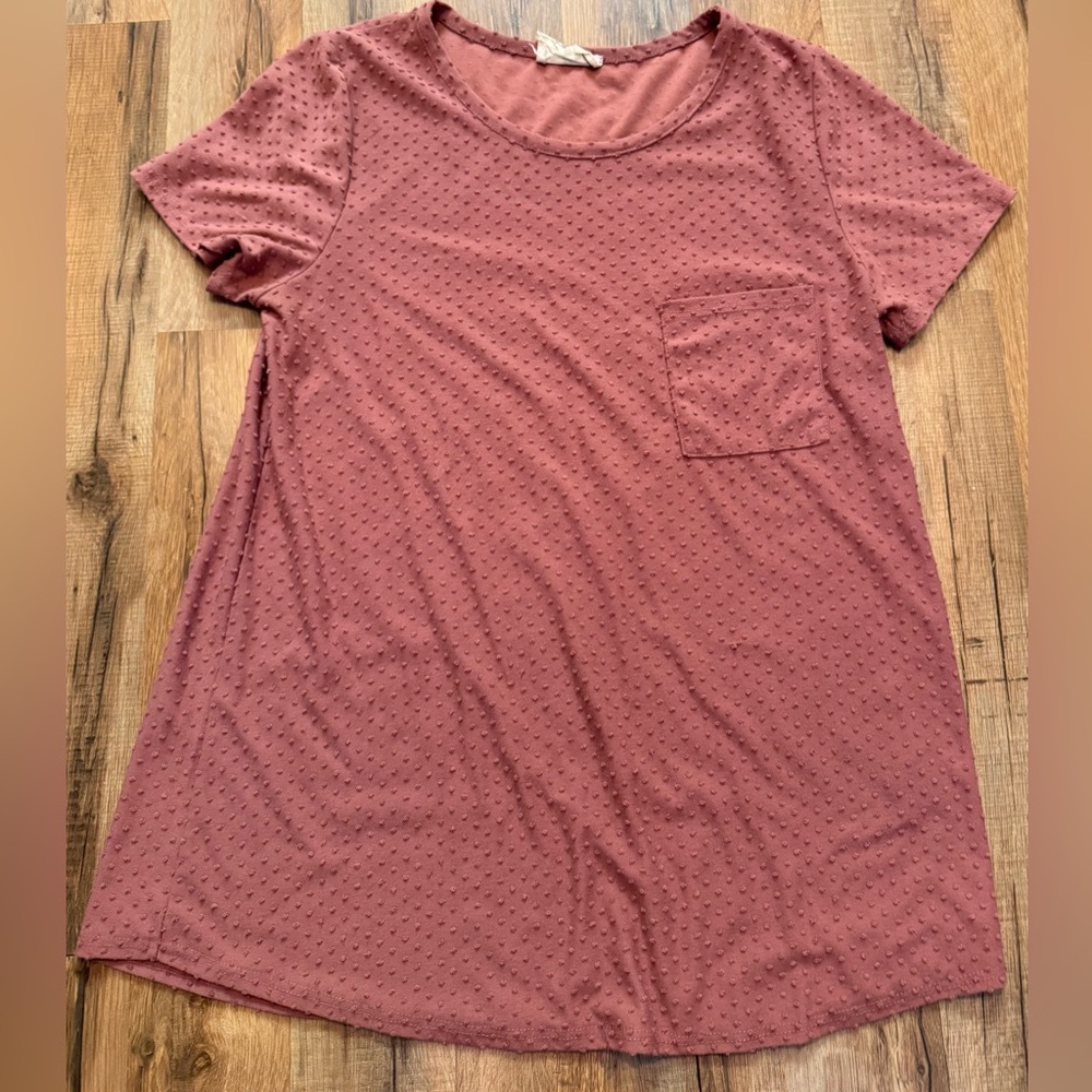 Betsey’s boutique Women's Mauve Textured Top